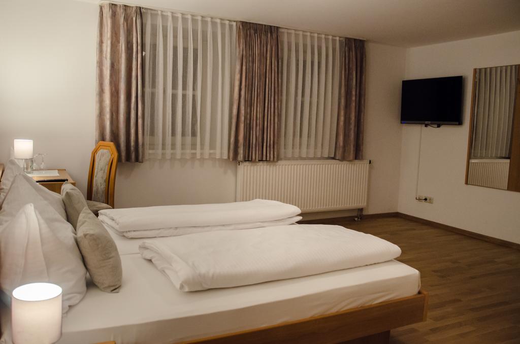 Hotel Blaue Traube سشونغاو المظهر الخارجي الصورة